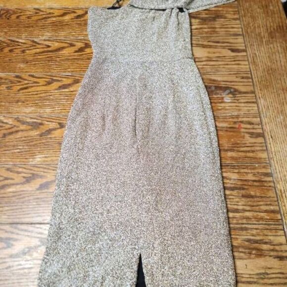 Black Halo Egan Gown in gold shorter sz 2 - Picture 3 of 4